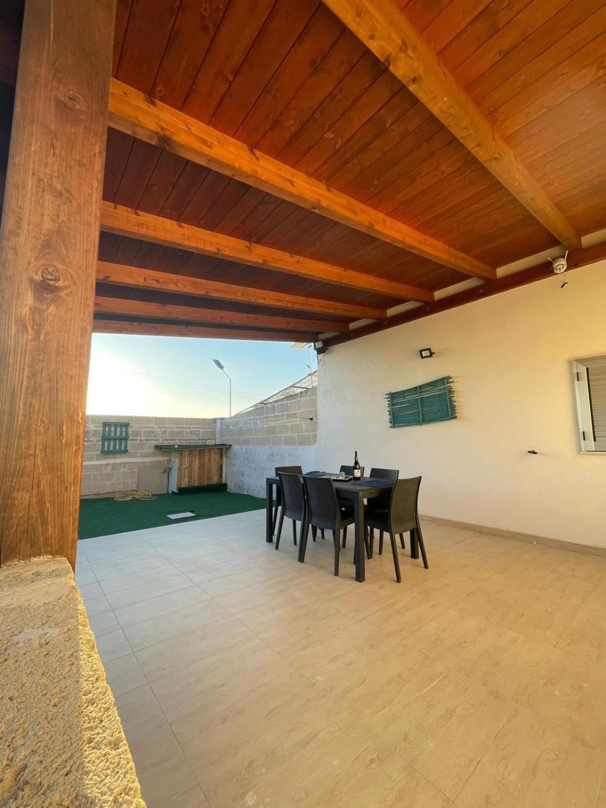 Lu Sole, Lu Mare E Lu Ientu Βίλα Torre Lapillo Εξωτερικό φωτογραφία